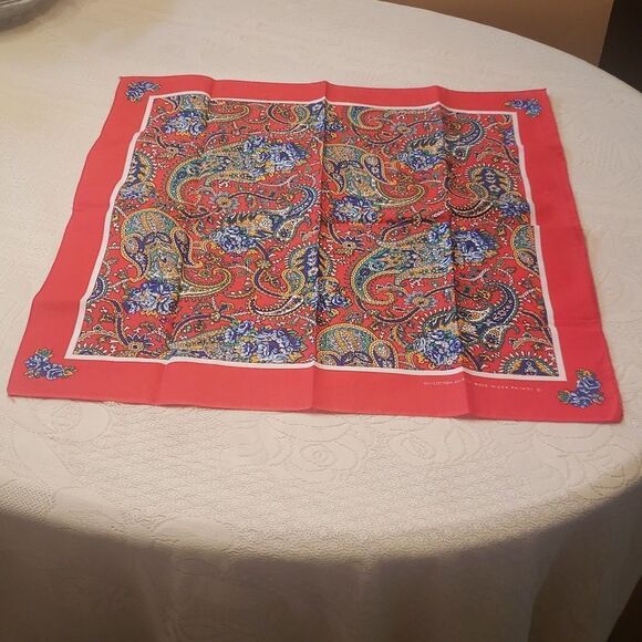 Beautiful Vintage Wamcraft Red Blue Paisley and Floral Scarf Bandana - Picture 1 of 6